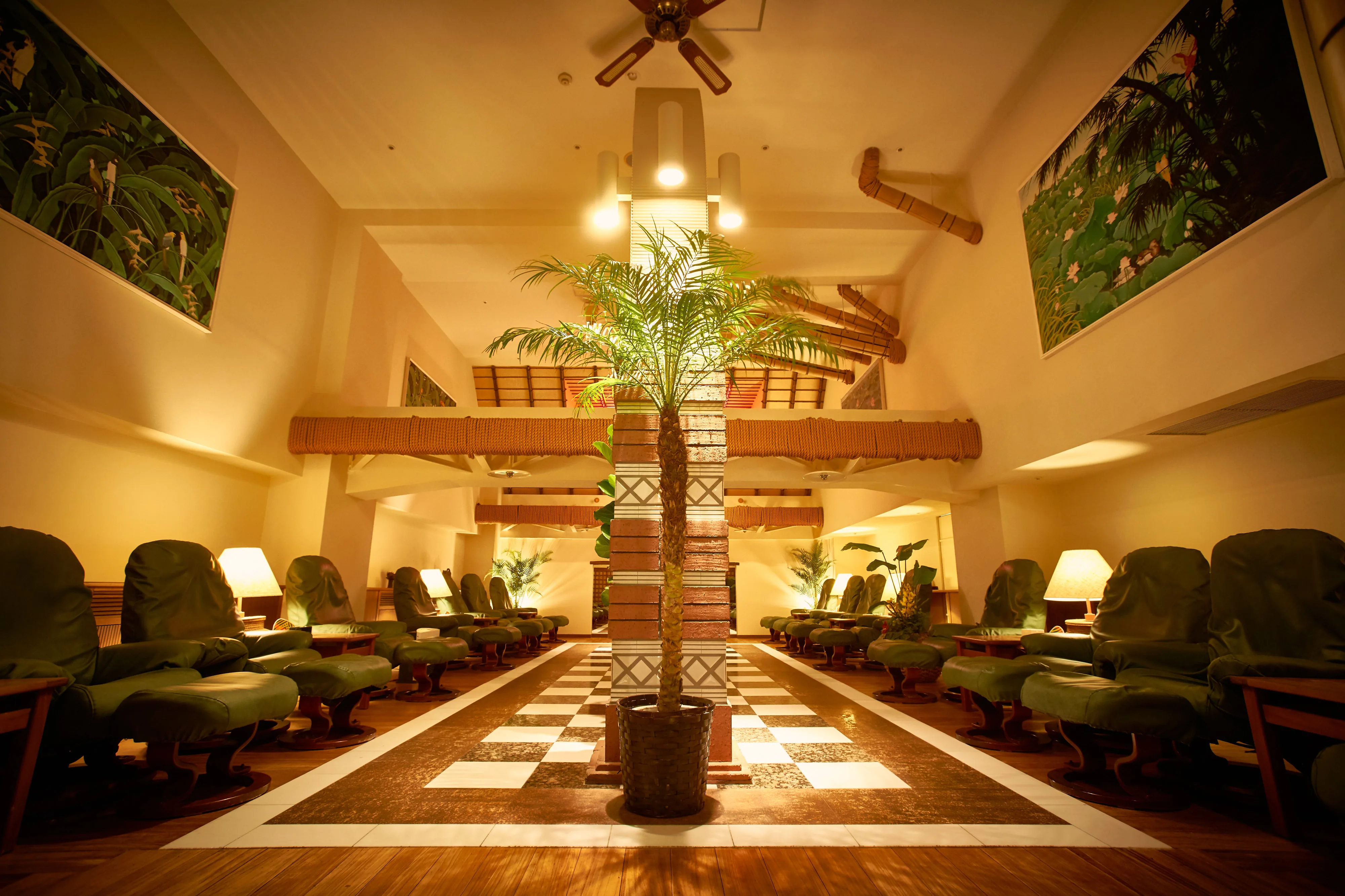 パシル・プティ店内の砂塩風呂エリア